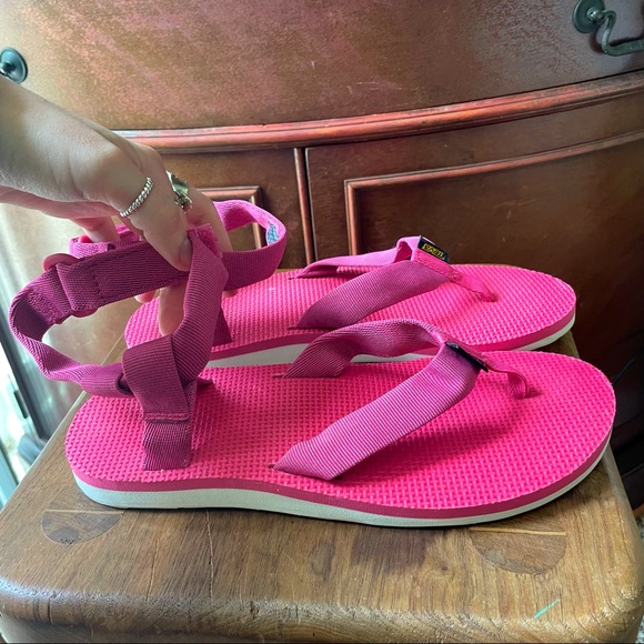 Teva Shoes - Teva Original sandals
